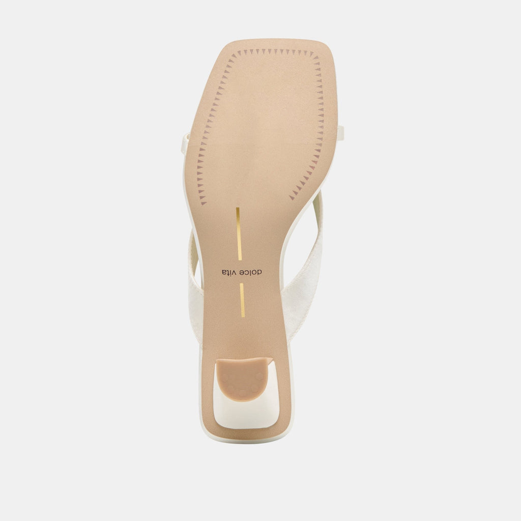 BREVEL WIDE HEELS TRUE WHITE SATIN