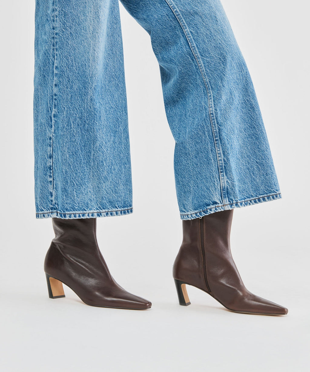 NESLY BOOTIES DK CHOCOLATE LEATHER