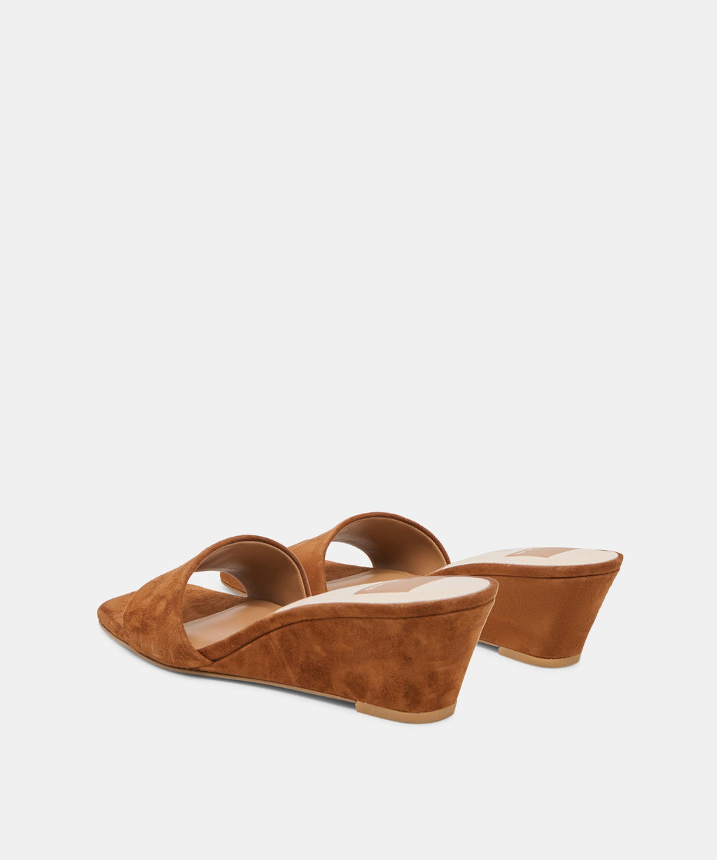 QAILY WIDE WEDGES BROWN SUEDE