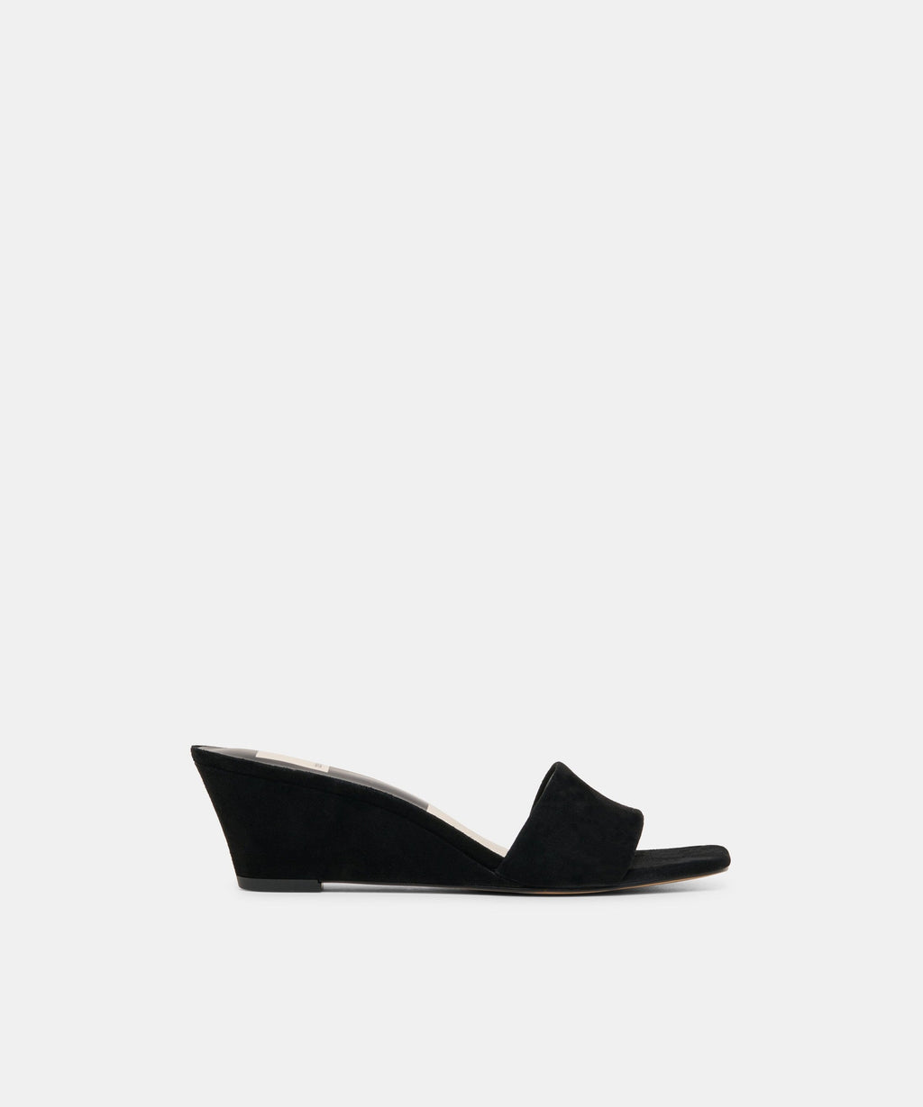 QAILY WEDGES ONYX SUEDE
