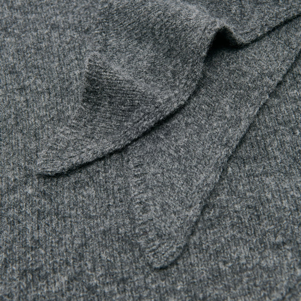 TRIANGLE SCARF DARK HEATHER GREY