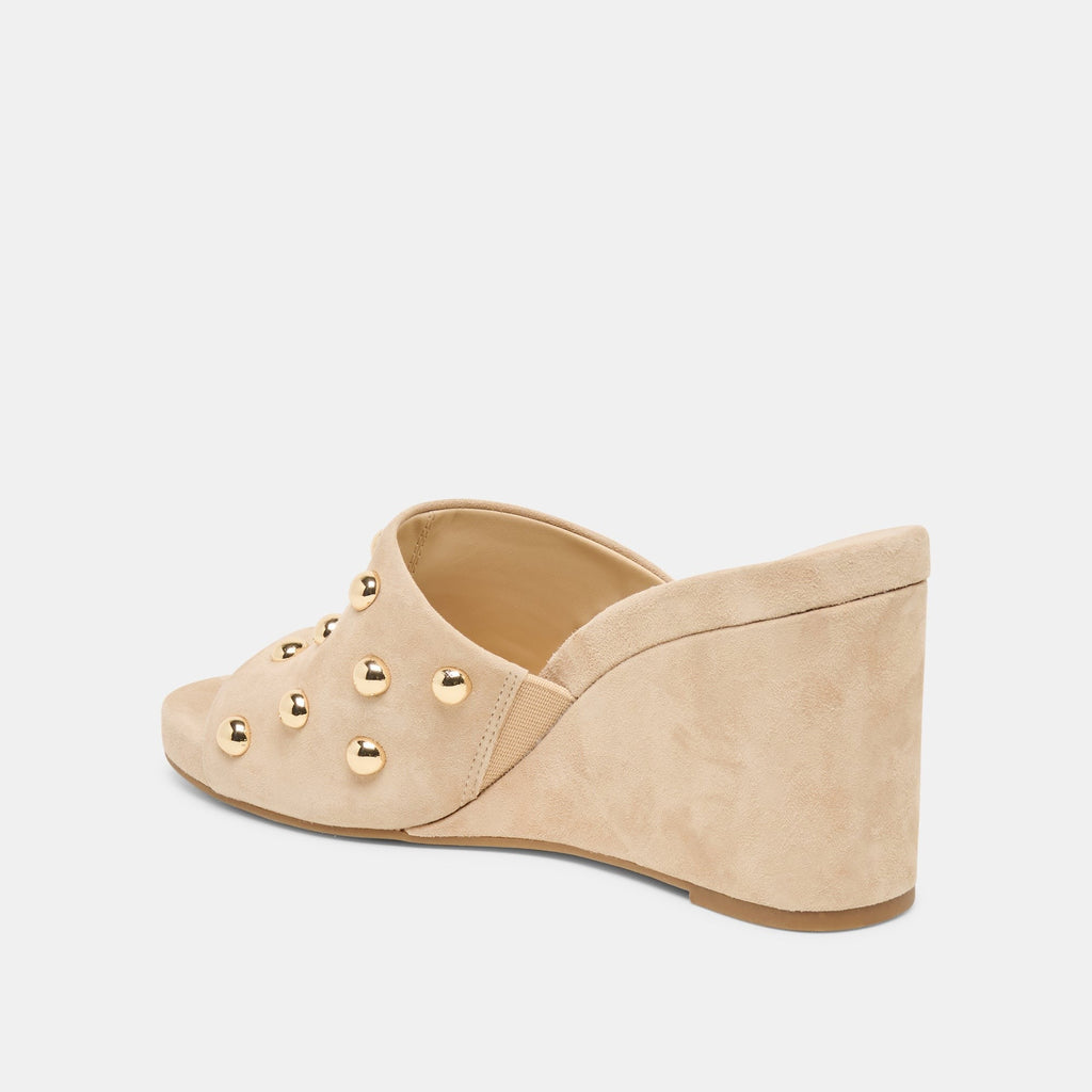 HOLTA STUD WEDGES CAMEL SUEDE
